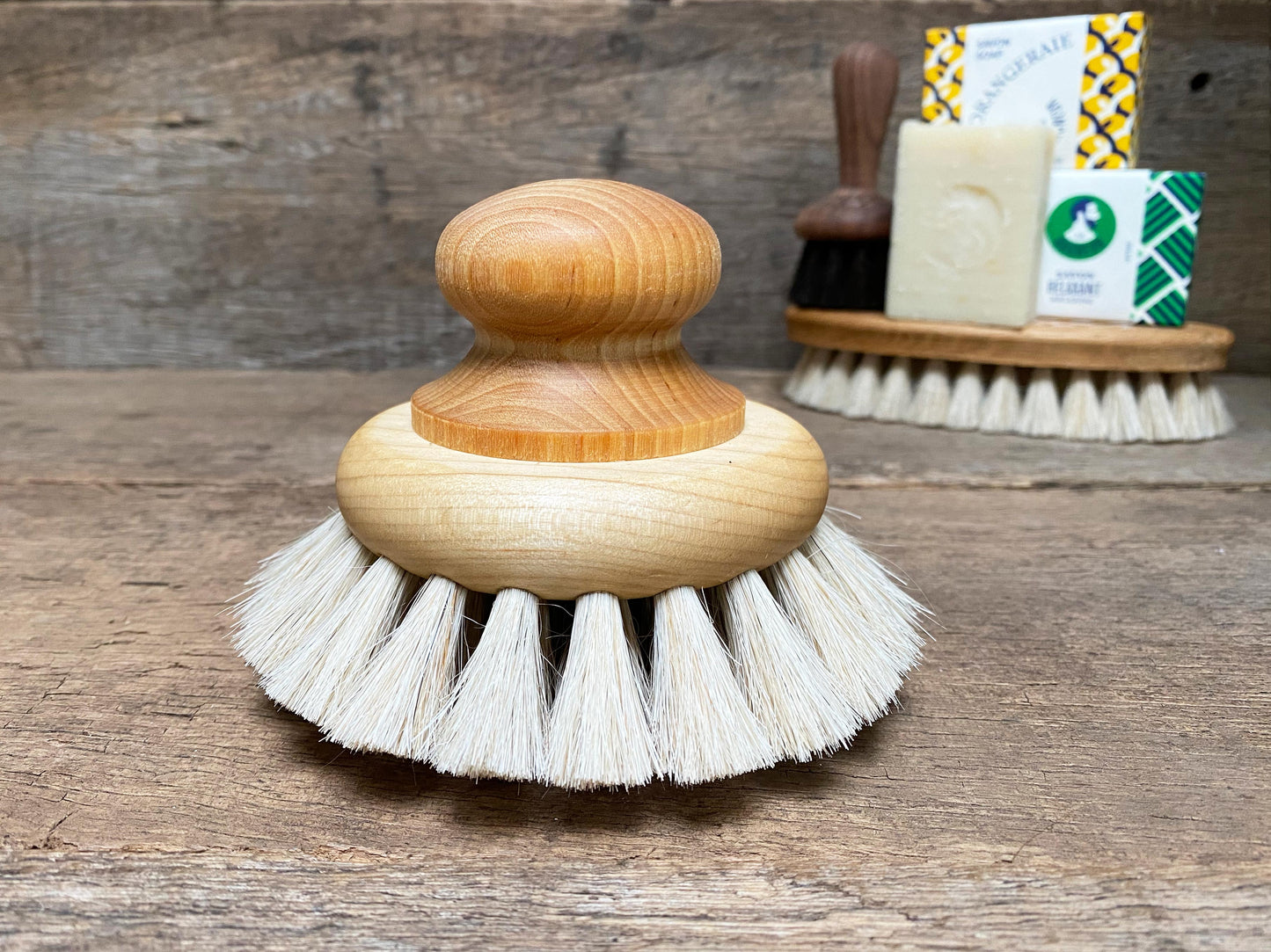 Bath Brush with Knob